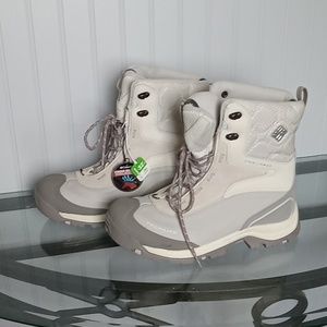 Columbia Omni Heat snow boot